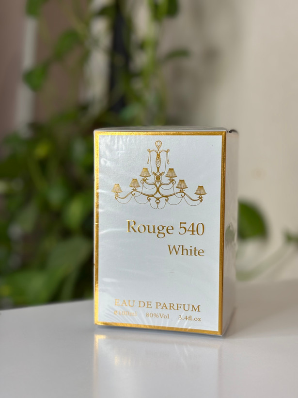 ادکلن باکارات رژ 540